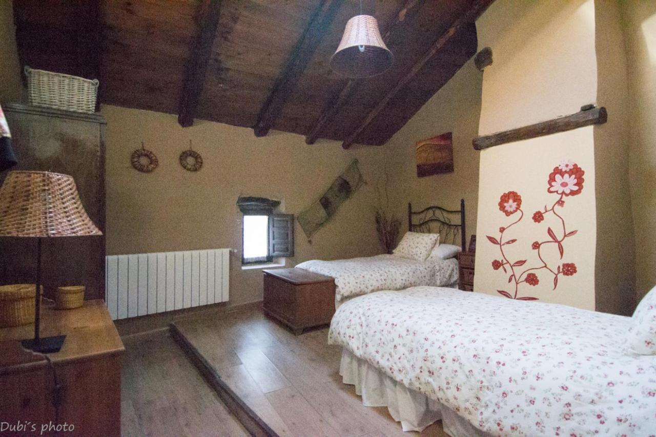 Penzion La Casita De Leire Tamajon Exteriér fotografie